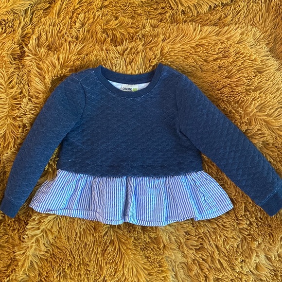 Adorable peplum detailed top! Genuine Kids from Oshkosh 4T - Picture 1 of 2